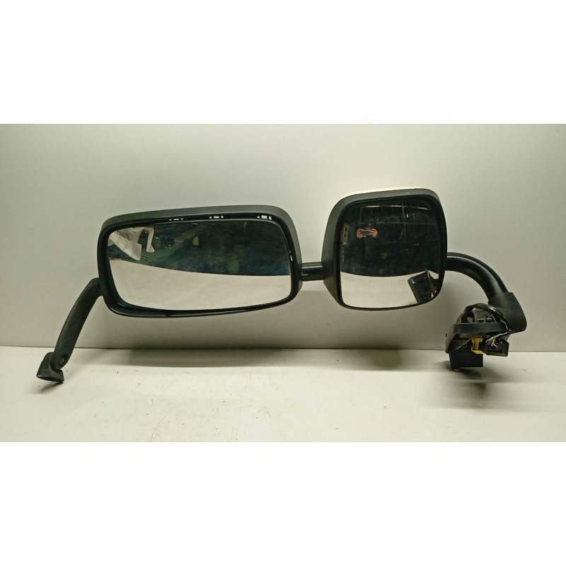 DAF RIGHT ELETRIC REAR-VIEW MIRROR  DAF XF106 used