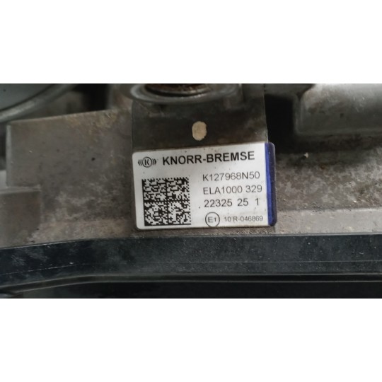 VARIE FRENI 2 DAF XF106 usato