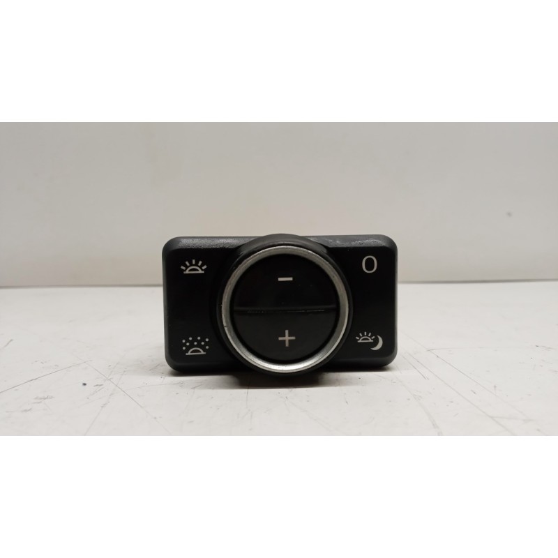 DAF INTERRUTTORI E PULSANTI ABITACOLO DAF XF106 usato