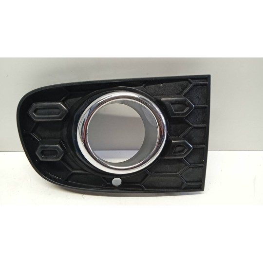 GRIGLIA PARAURTI ANT.DX FIAT F.500 2015> usato