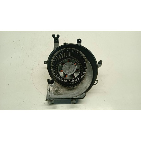 MOTORINO VENTILAZIONE INTERNA DAF XF106 usato