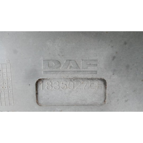 PLASTICHE ESTERNE VARIE DAF XF106 usato