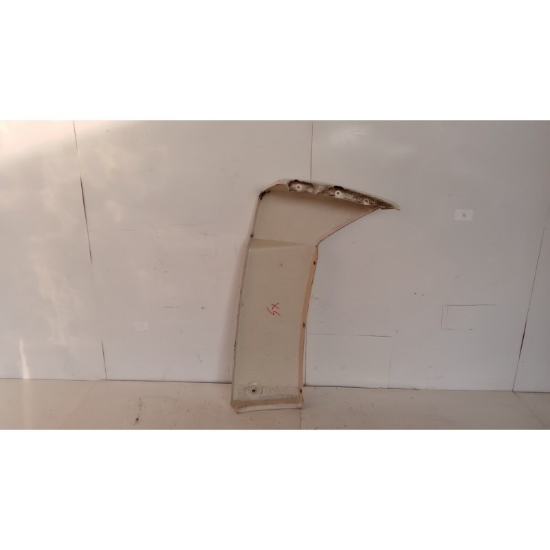 DAF SPOILER SOPRA CABINA DAF XF106 usato