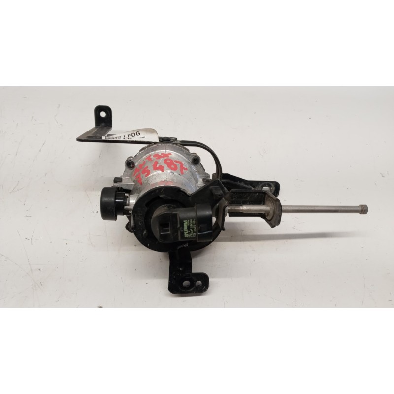 HYUNDAI LEFT FOG LIGHT LAMP HYUNDAI i20 2020 > used