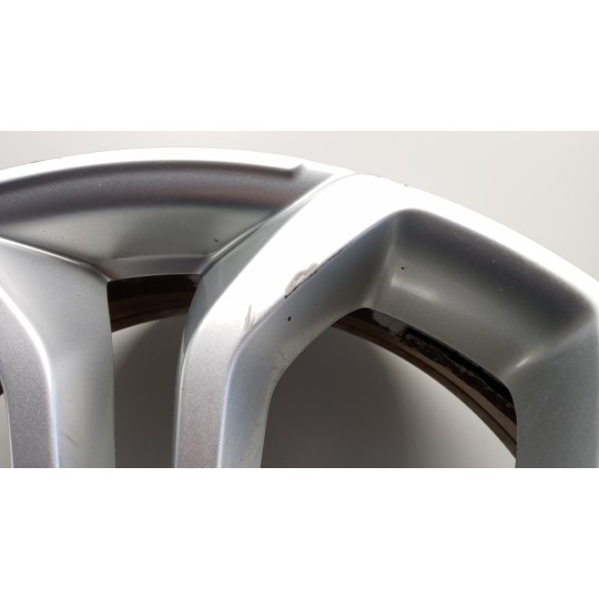 CERCHIO RUOTA IN LEGA RENAULT Scenic 2016> usato