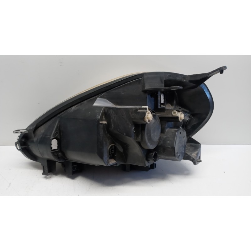 FIAT RIGHT HEADLIGHT FIAT F.Punto Evo 2009>2012 used