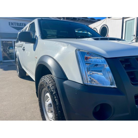 ISUZU DMAX 2.5 TD PICK-UP