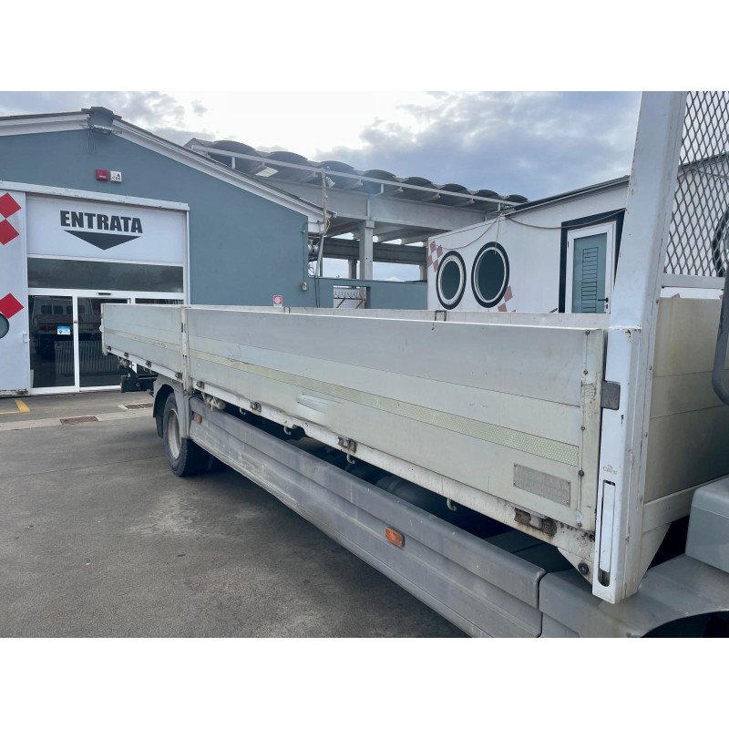 MERCEDES-BENZ truck MERCEDES-BENZ truck ATEGO 817