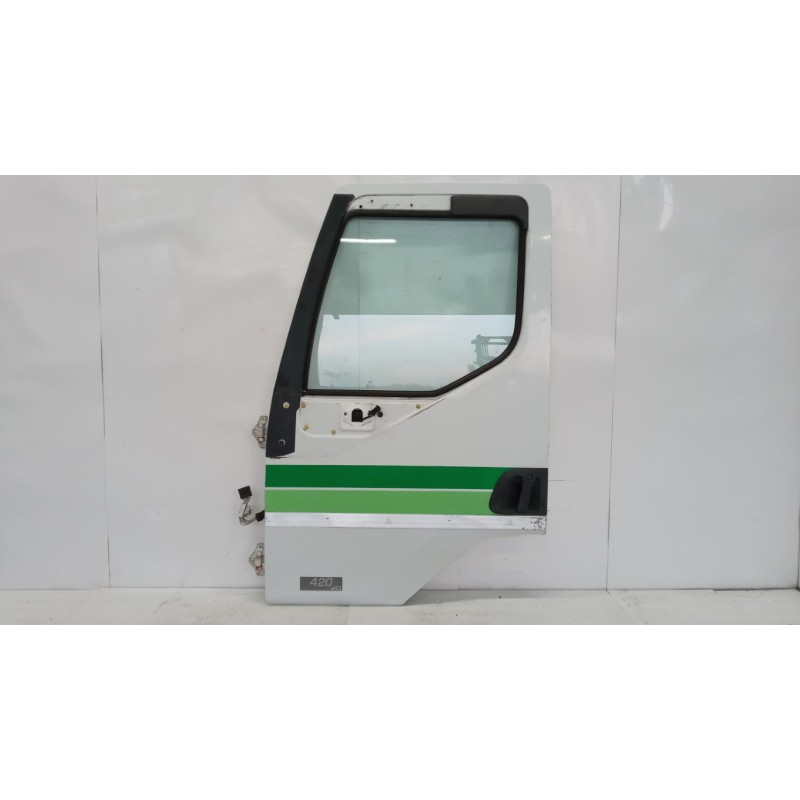 RENAULT truck PORTA ANTERIORE SINISTRA RENAULT truck Premium 1996>2005 usato