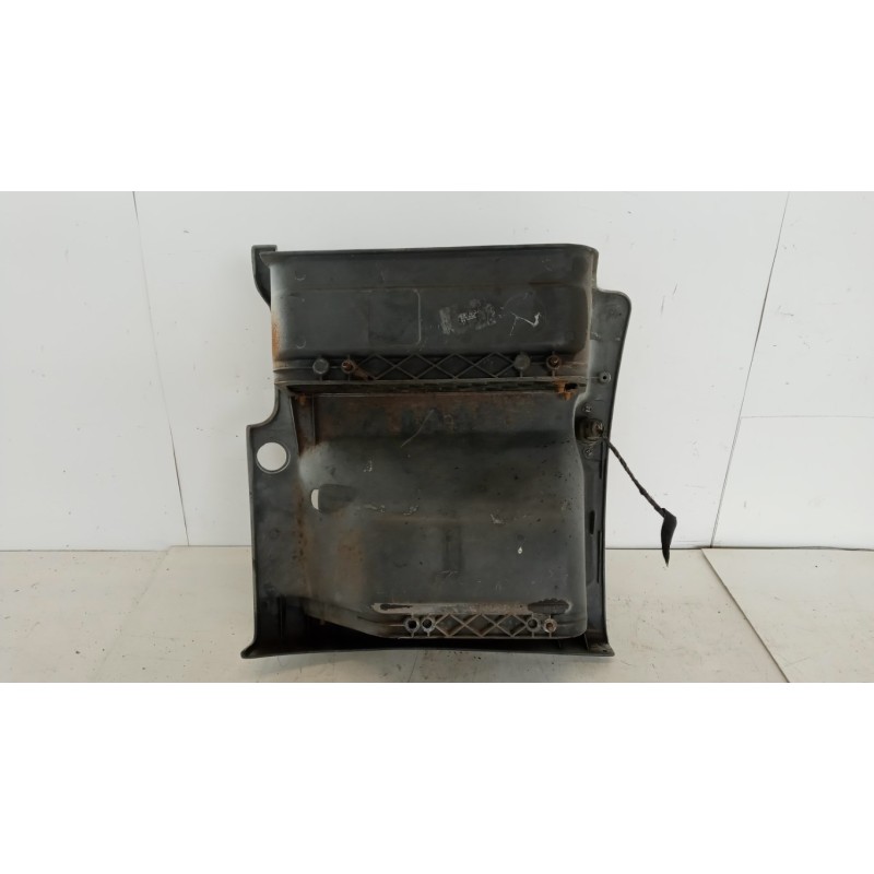 RENAULT truck PEDANA SALITA A/DX RENAULT truck Premium 1996>2005 usato