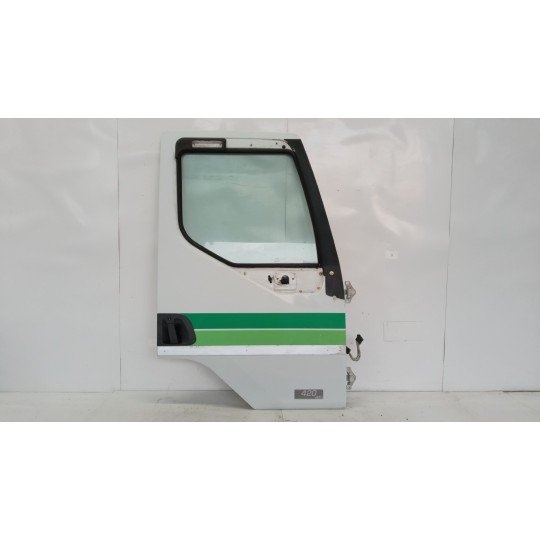 RIGHT FRONT DOOR  RENAULT truck Premium 1996>2005 used