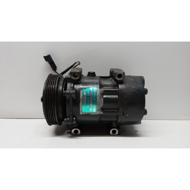 RENAULT truck COMPRESSORE ARIA CONDIZIONATA RENAULT truck Premium 1996>2005 usato