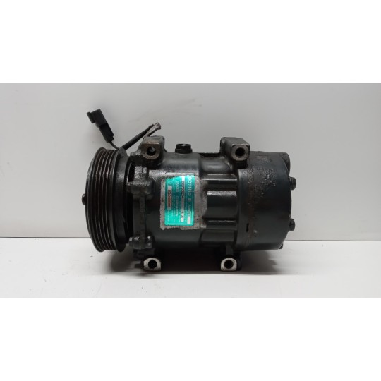 COMPRESSORE ARIA CONDIZIONATA RENAULT truck Premium 1996>2005 usato