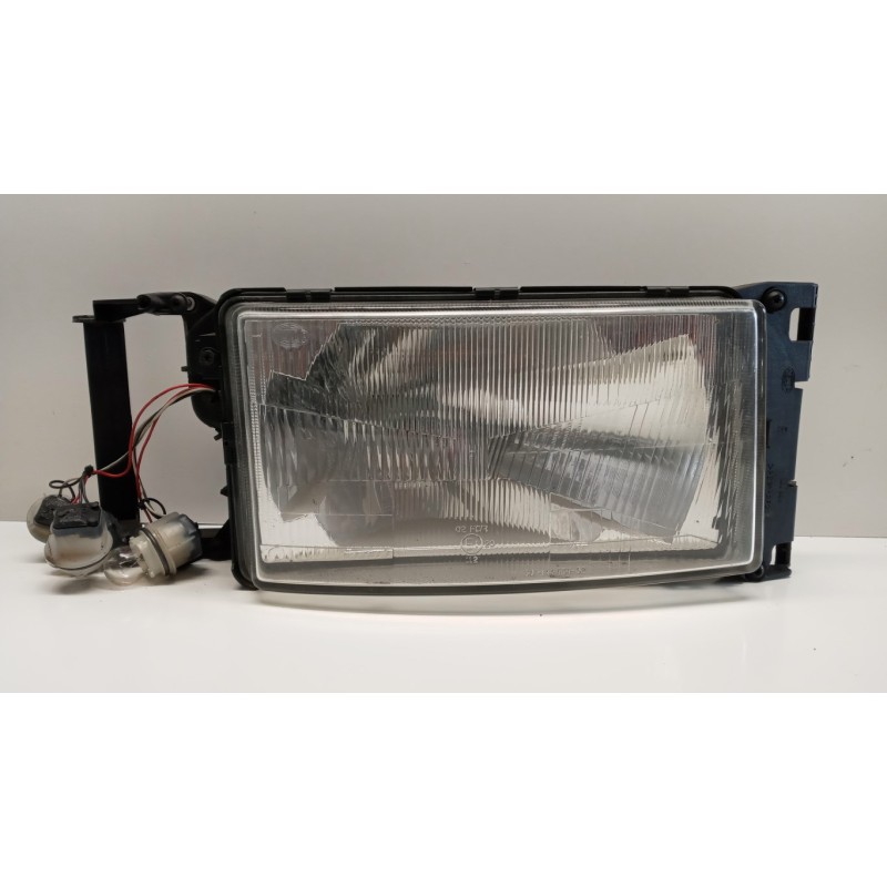 SCANIA RIGHT HEADLIGHT SCANIA 94 used
