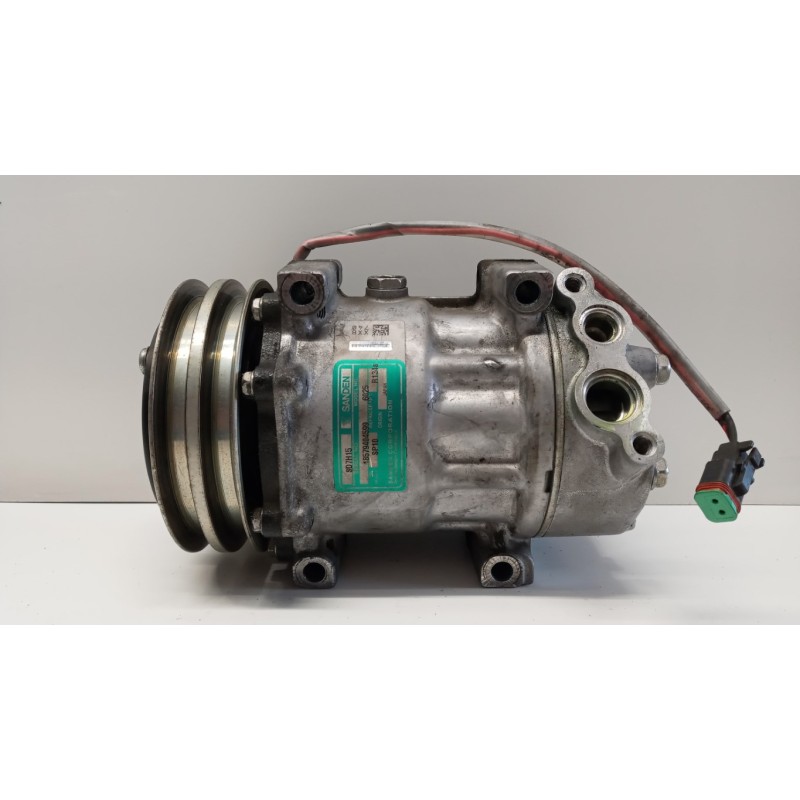 SCANIA COMPRESSORE ARIA CONDIZIONATA SCANIA 94 usato