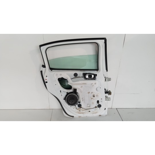 LEFT REAR DOOR  CITROEN C3 2020> used