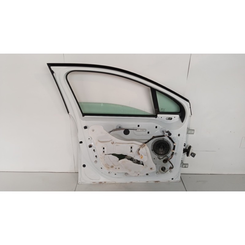 CITROEN PORTA ANTERIORE SINISTRA CITROEN C3 2020> usato