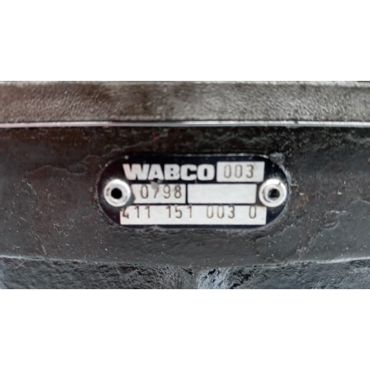 COMPRESSORE ARIA FRENI MERCEDES-BENZ truck 814D usato