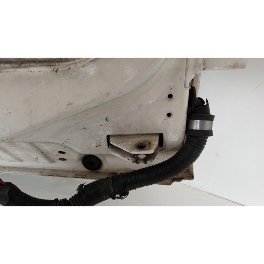 LEFT FRONT DOOR SCANIA 94 used