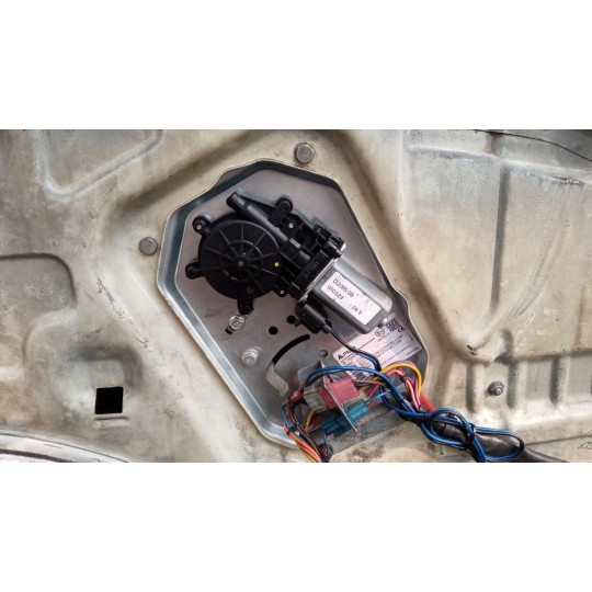 ALZA VETRI ANTERIORI SINISTRO SCANIA 94 usato