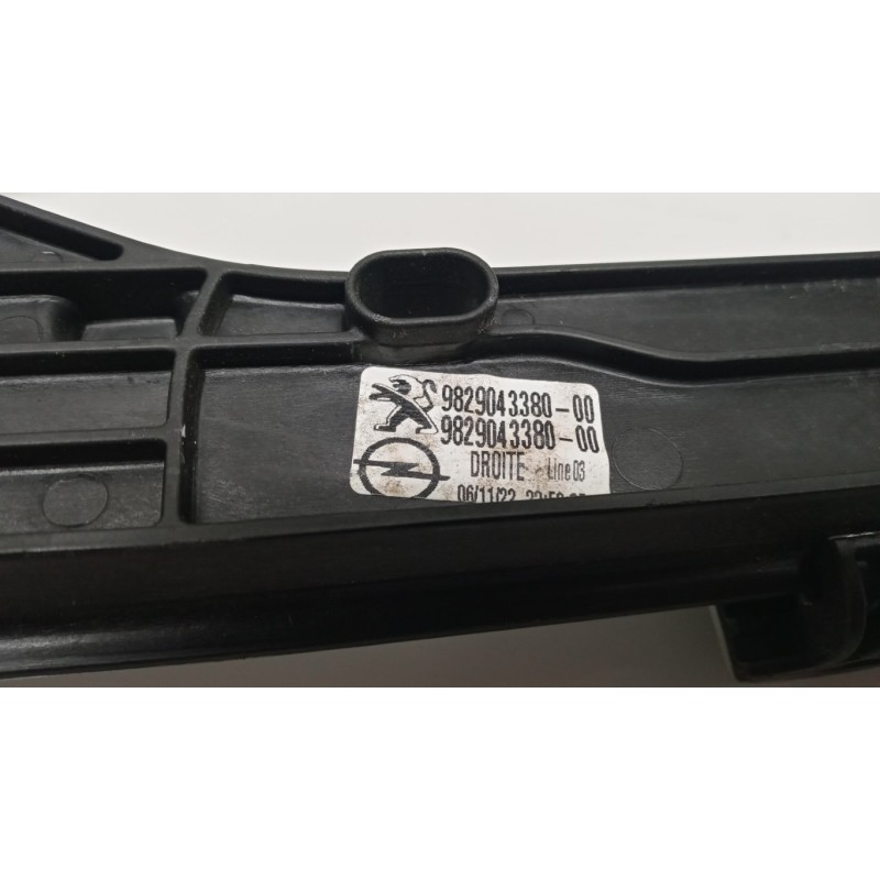 OPEL FRONT RIGHT POWERED WINDOWS  OPEL Corsa F 2019> used