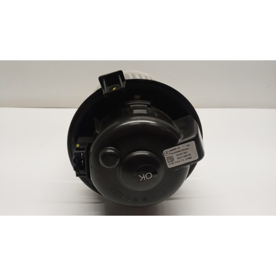 MOTORINO VENTILAZIONE INTERNA OPEL Corsa F 2019> usato