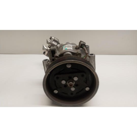 COMPRESSORE ARIA CONDIZIONATA RENAULT Clio 2009>2012 usato