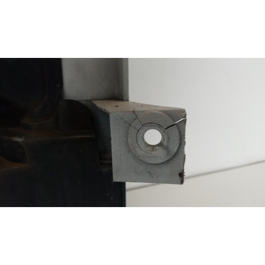 AIR DEFLECTOR RIGHT  IVECO EUROCARGO 2008>2013 used