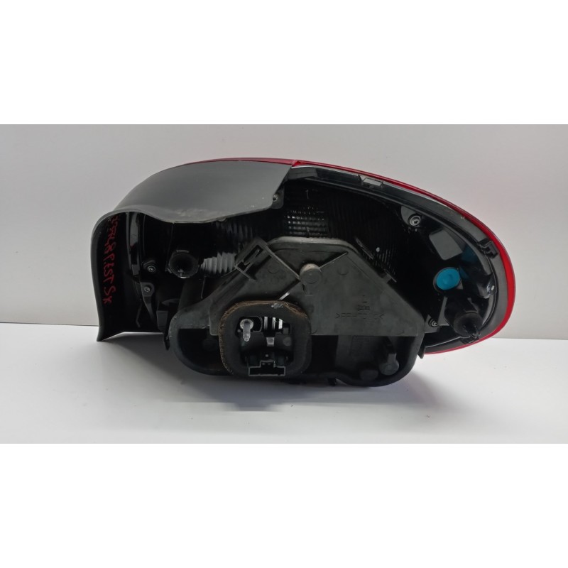 CITROEN FARO POSTERIORE ESTERNO SINISTRO CITROEN C3 2016>2020 usato