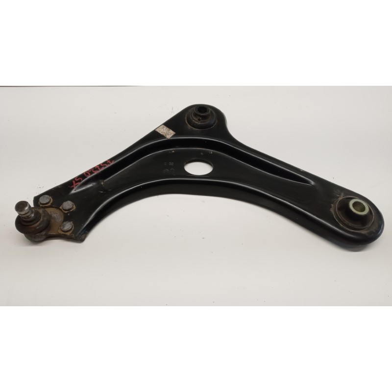 CITROEN BRACCIO OSCILLANTE ANTERIORE INFERIORE SINISTRO CITROEN C3 2020> usato