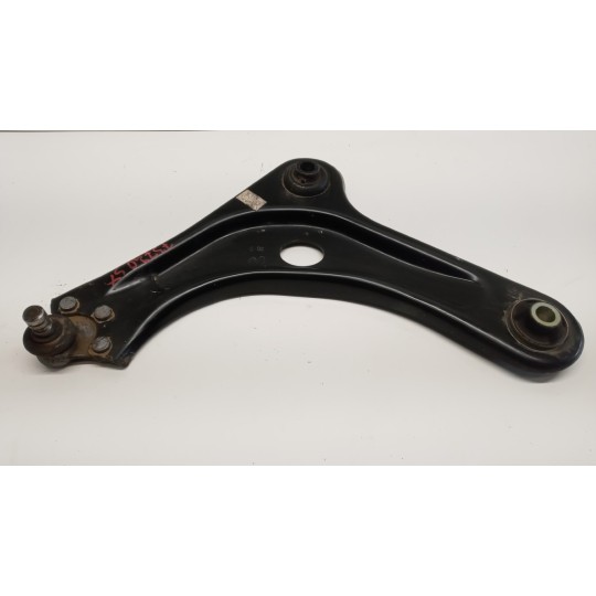 BRACCIO OSCILLANTE ANTERIORE INFERIORE SINISTRO CITROEN C3 2020> usato