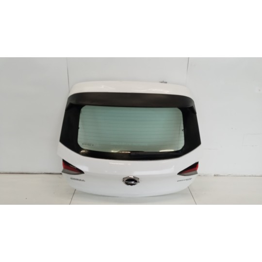 PORTELLONE POSTERIORE OPEL Corsa F 2019> usato