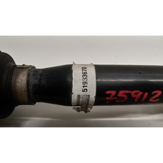 FRONT HALF-AXLES RIGHT  FIAT Doblo' 2015> used