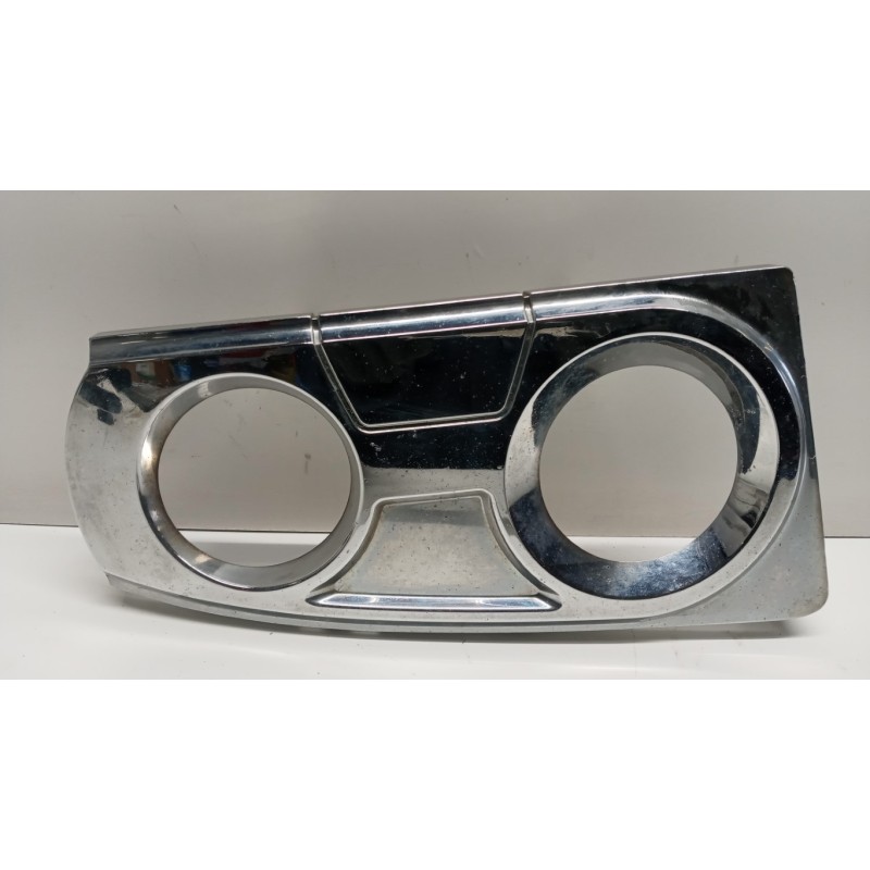 IVECO GRIGLIA PARAURTI ANT.DX IVECO Stralis 2013> usato