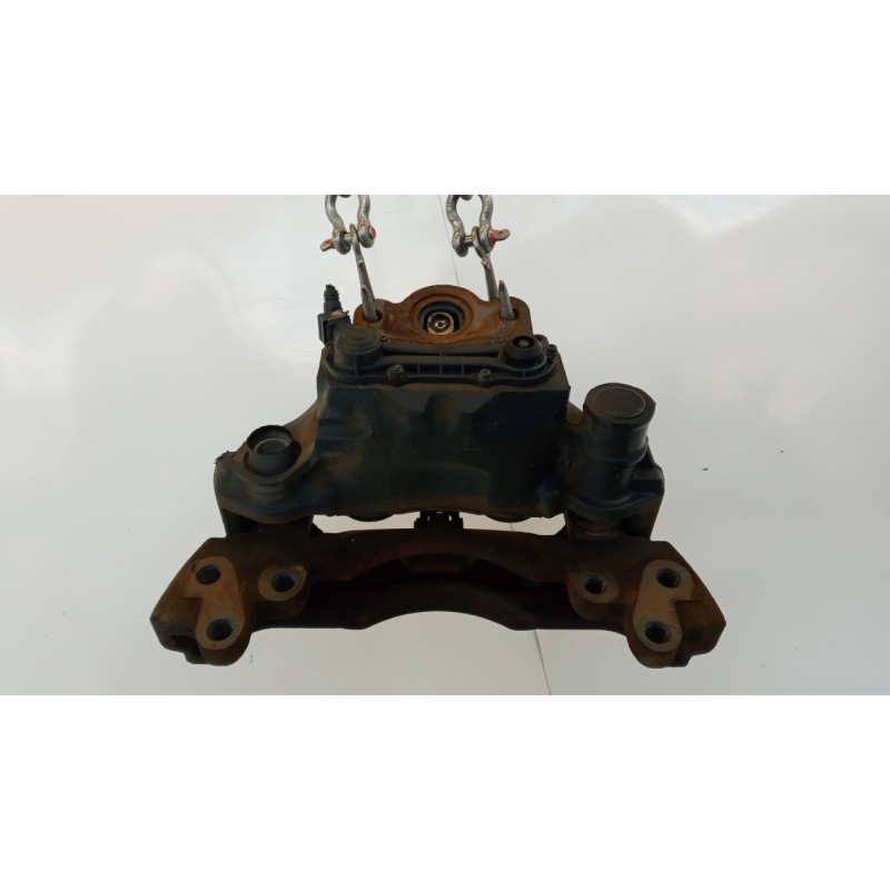 IVECO PINZA POSTERIORE DESTRA IVECO Stralis 2013> usato
