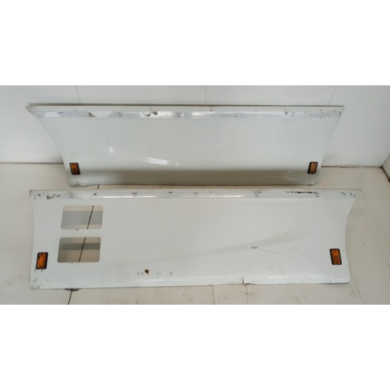 IVECO KIT MINIGONNA IVECO Stralis 2013> usato