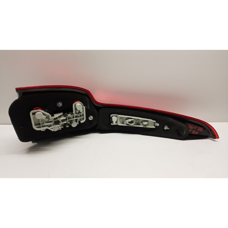 VOLVO FARO POST ESTERNO LED DESTRO VOLVO V50 usato
