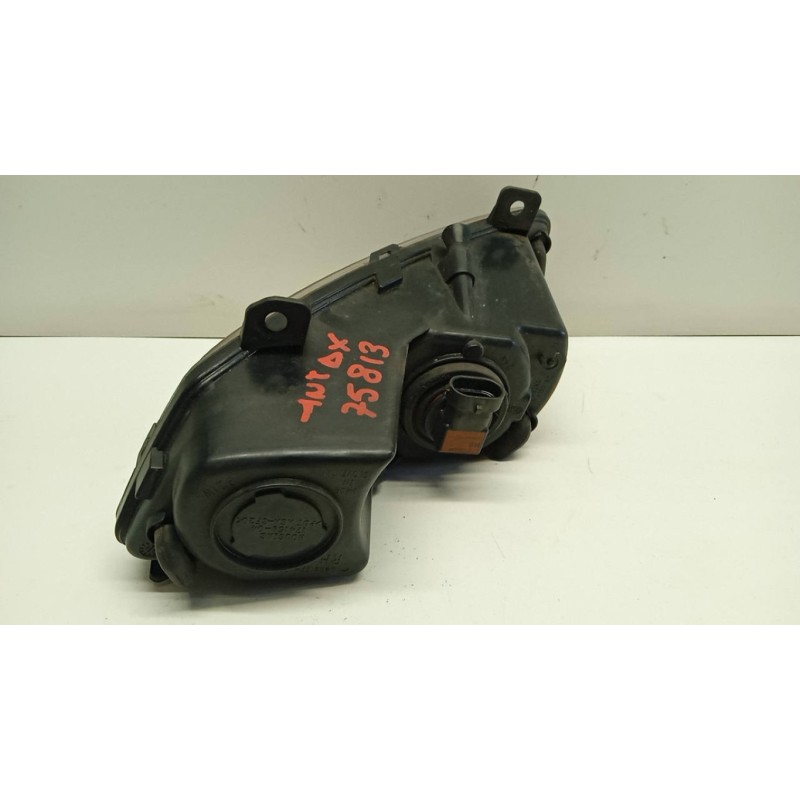 VOLKSWAGEN FENDINEBBIA DESTRO VOLKSWAGEN Polo 2009>2014 usato