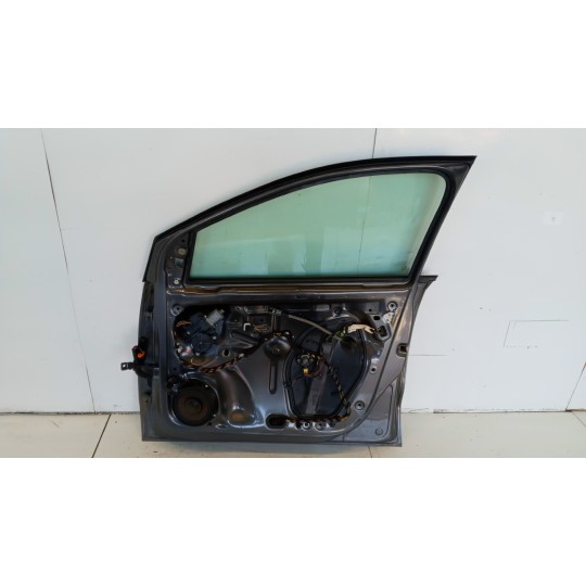 RIGHT FRONT DOOR  VOLKSWAGEN Polo 2009>2014 used