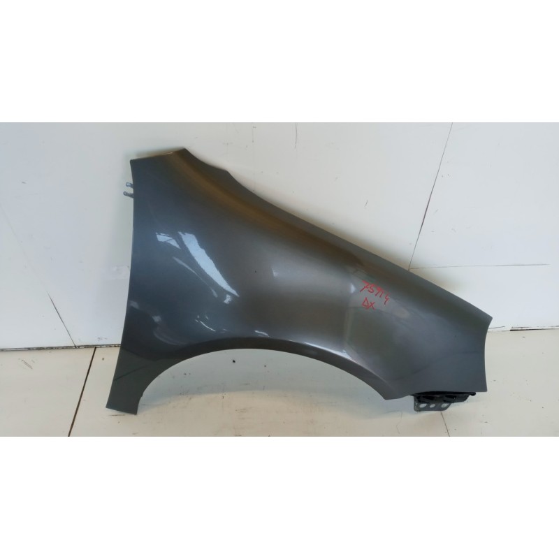 VOLKSWAGEN RIGHT FRONT MUDGUARD  VOLKSWAGEN Golf 5 2003>2008 used
