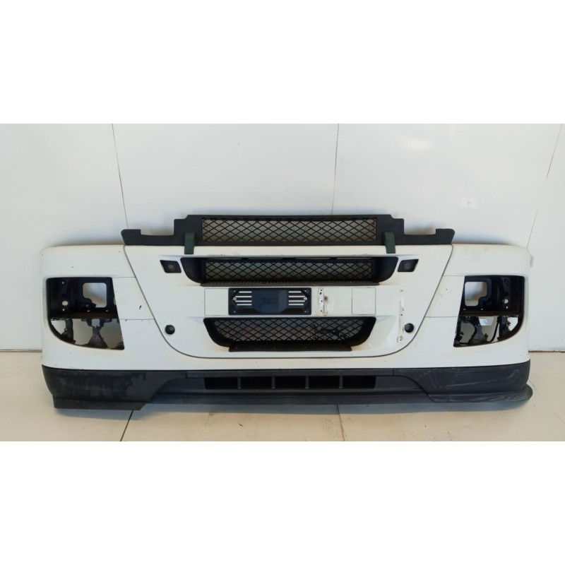 IVECO PARAURTI ANTERIORE IVECO Stralis 2013> usato