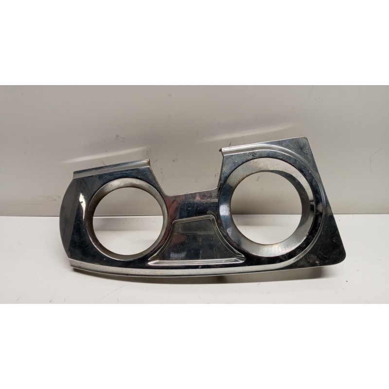 IVECO GRIGLIA PARAURTI ANT.DX IVECO Stralis 2013> usato