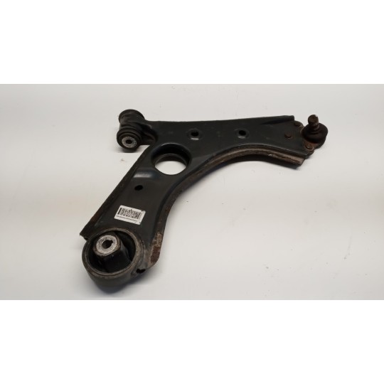 CONTROL ARM FRONT LOWER RIGHT  FIAT F.500L 2012> used