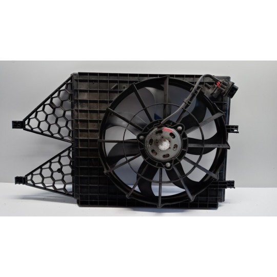 CONVOGLIATORE ELETTROVENTOLA VOLKSWAGEN Polo 2009>2014 usato