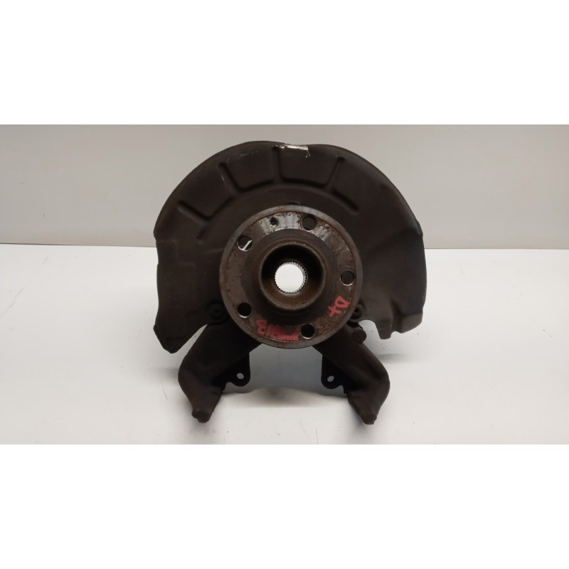 VOLKSWAGEN MONTANTE COMPLETO DESTRO VOLKSWAGEN Polo 2009>2014 usato