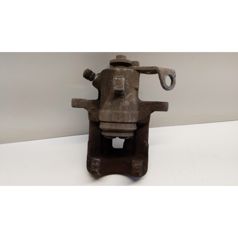 VOLKSWAGEN PINZA POSTERIORE DESTRA VOLKSWAGEN Polo 2009>2014 usato