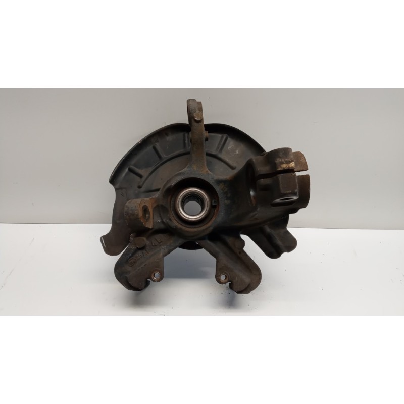 VOLKSWAGEN MONTANTE COMPLETO SINISTRO VOLKSWAGEN Polo 2009>2014 usato