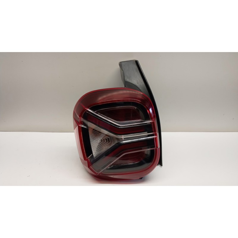 DACIA LEFT REAR LED LIGHT DACIA Duster 2021> used