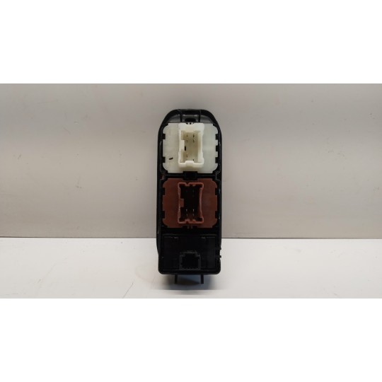 INTERRUTTORI E PULSANTI ALZAVETRI DACIA Duster 2021> usato