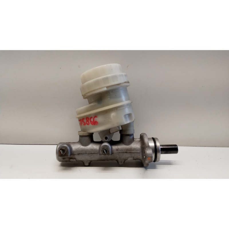 MITSUBISHI POMPA FRENO MITSUBISHI L200 2010>2015 usato